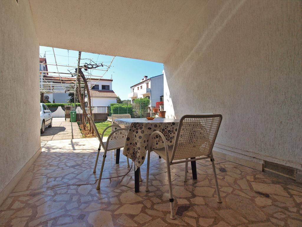 Apartmensts Nikola 1023 Fažana Exterior foto
