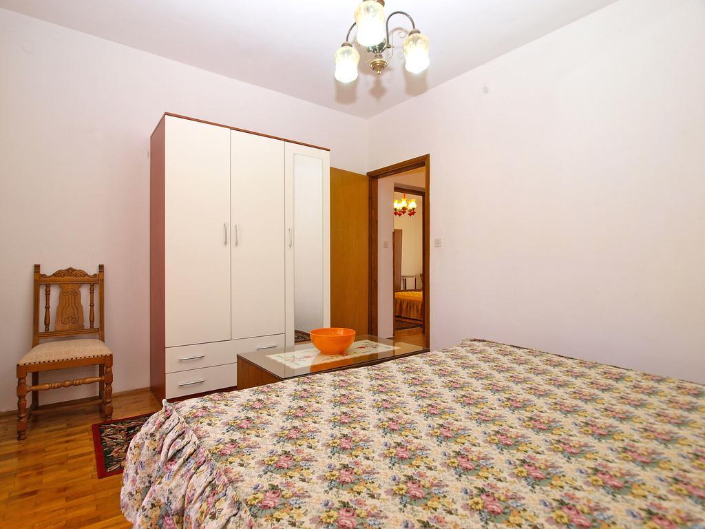 Apartmensts Nikola 1023 Fažana Exterior foto