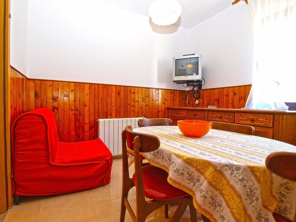 Apartmensts Nikola 1023 Fažana Exterior foto