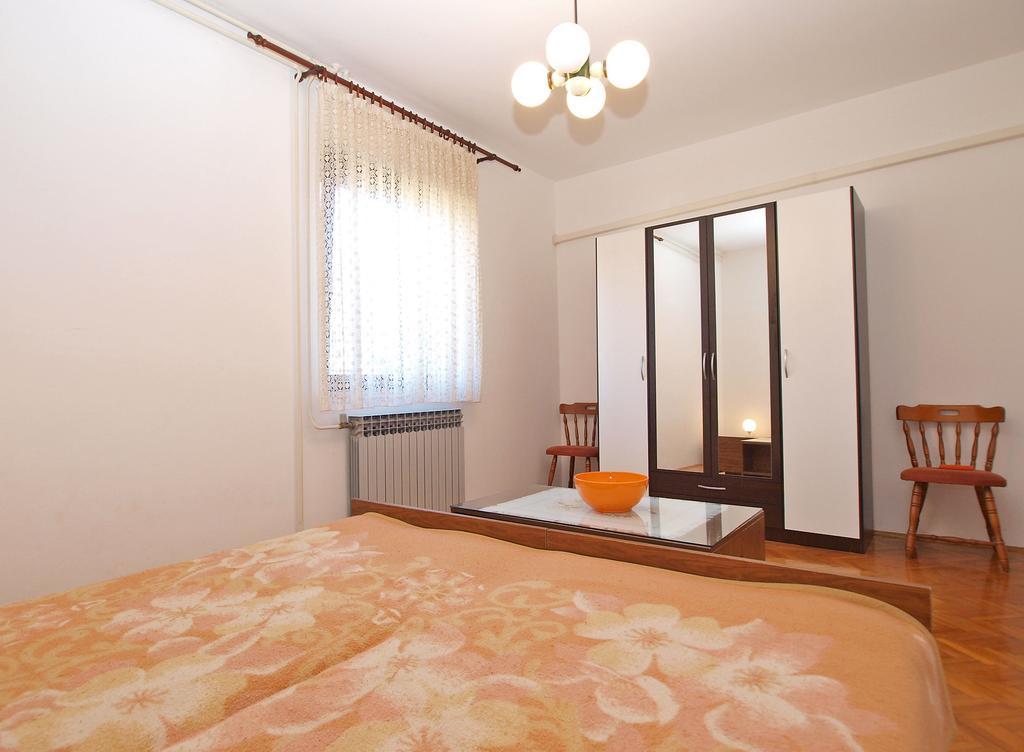 Apartmensts Nikola 1023 Fažana Exterior foto