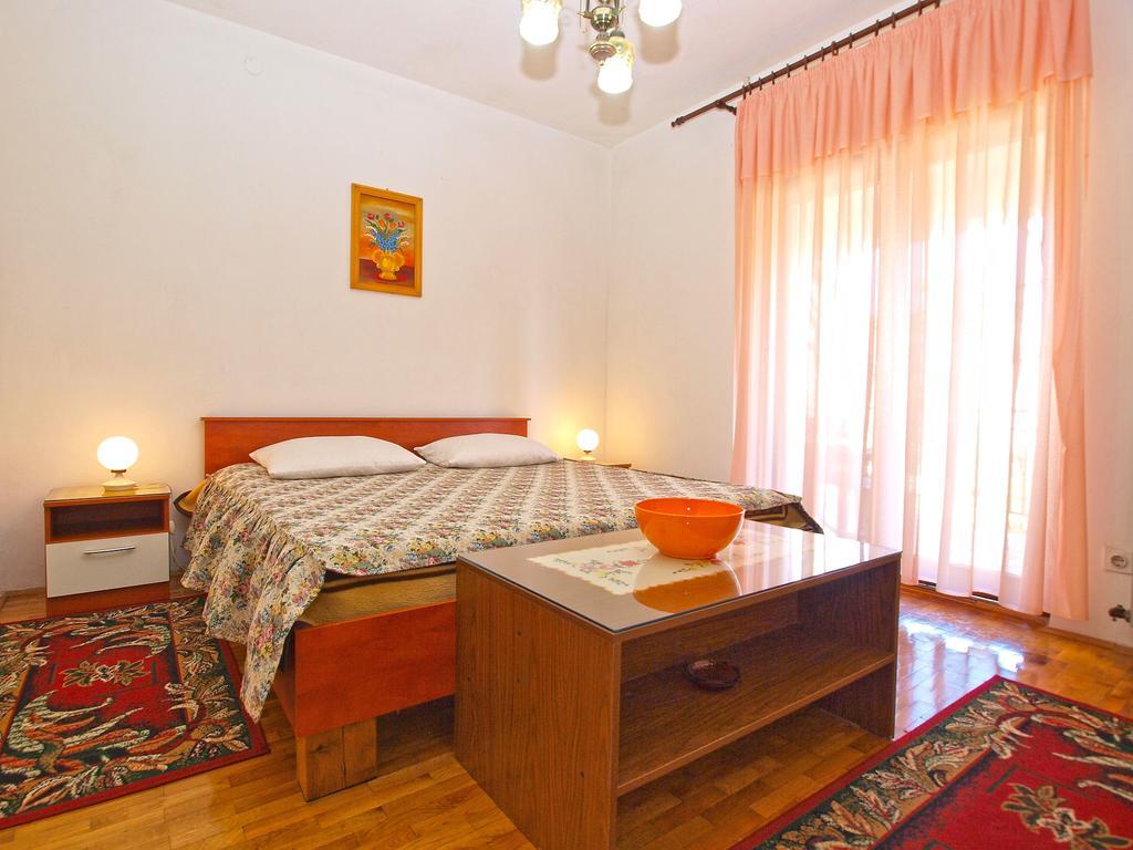 Apartmensts Nikola 1023 Fažana Exterior foto