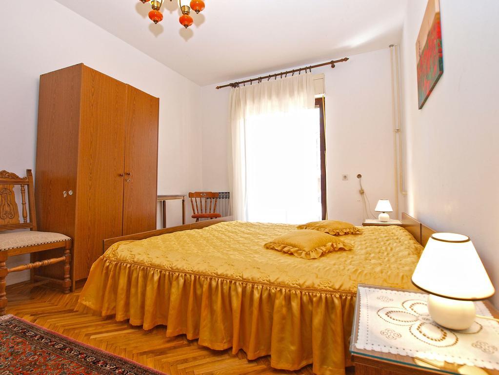 Apartmensts Nikola 1023 Fažana Exterior foto